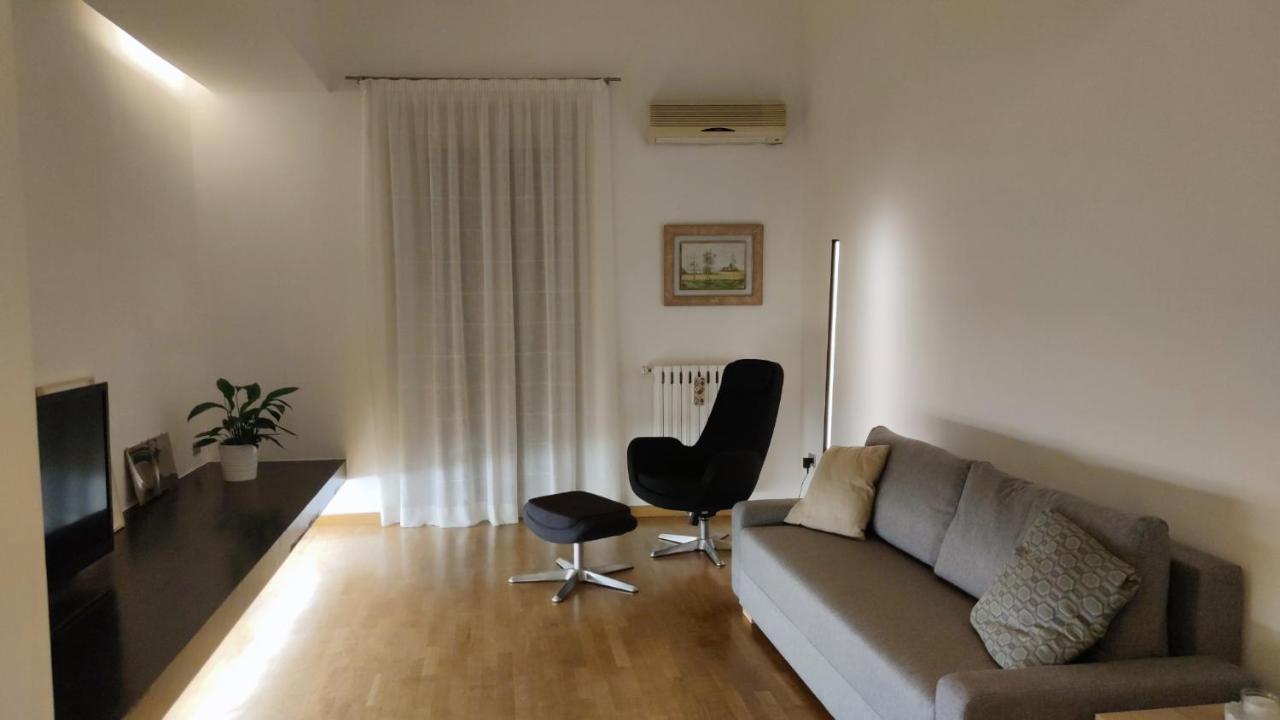 Casa Di Roby Apartment Бари Екстериор снимка